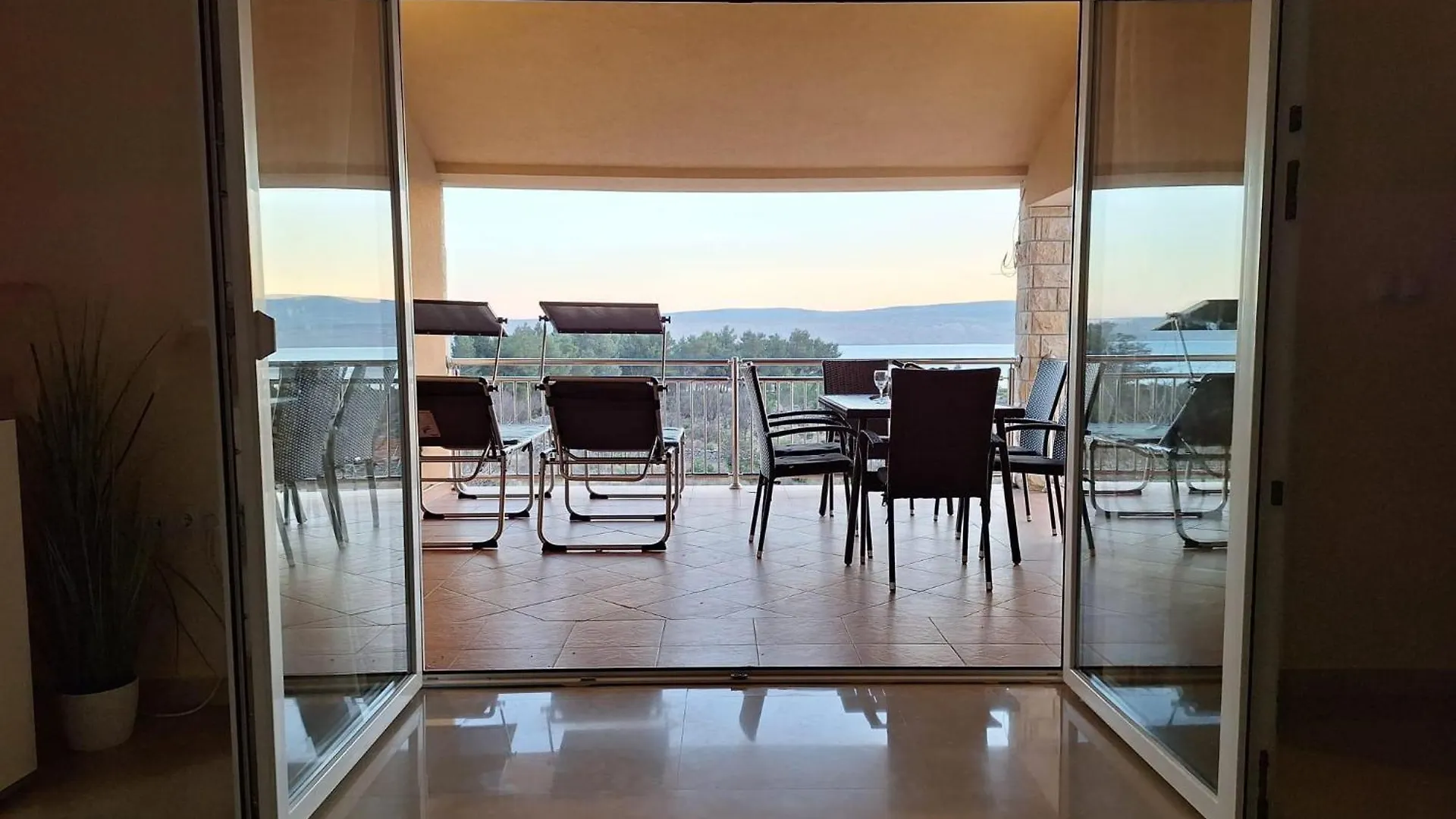 Apartments With A Parking Space Seline, Paklenica - 23552 Starigrad Paklenica 0*,
