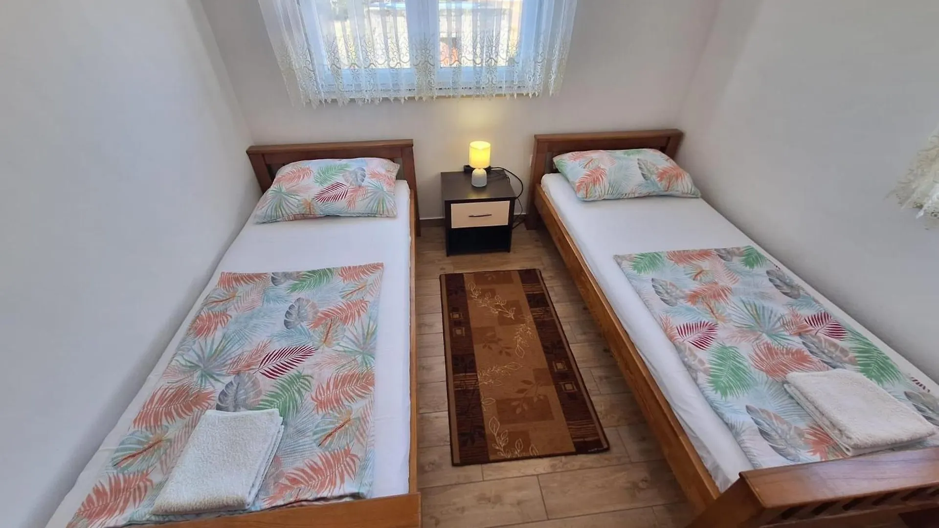 Apartments With A Parking Space Seline, Paklenica - 23552 Starigrad Paklenica Croatia