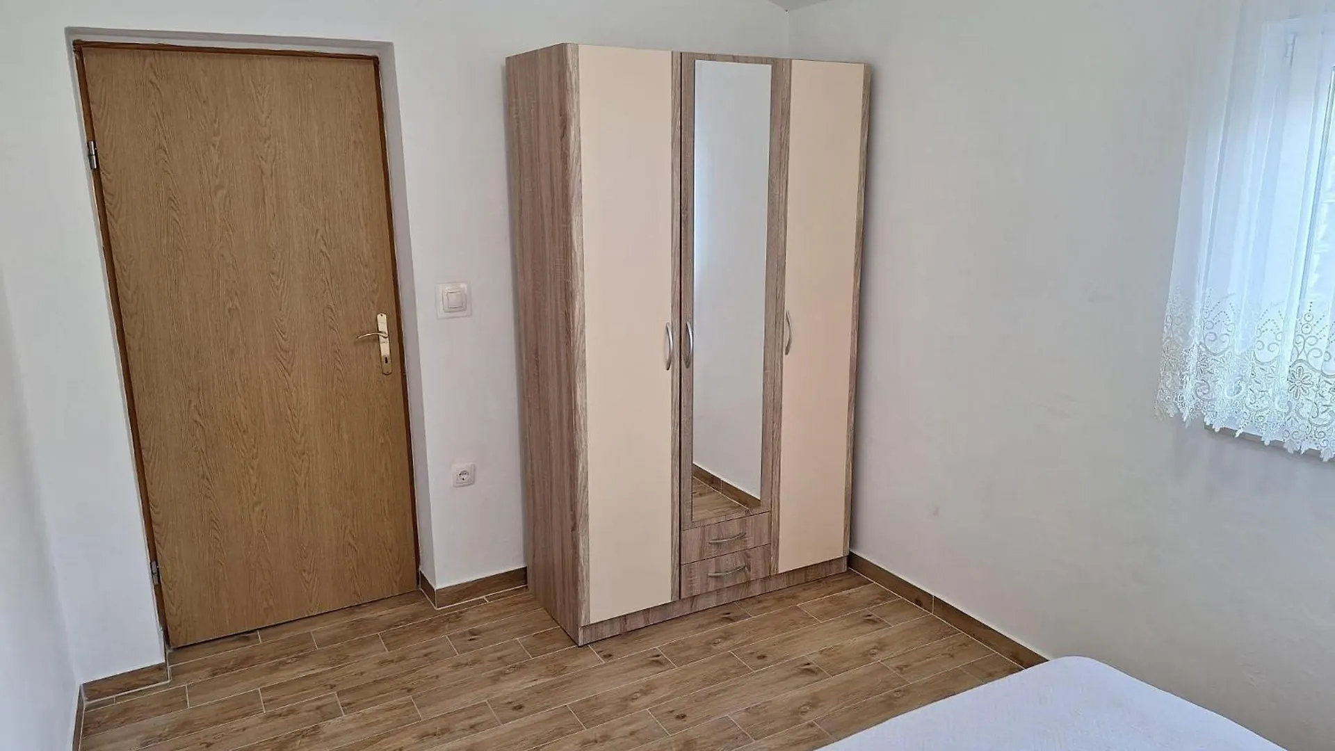 Apartments With A Parking Space Seline, Paklenica - 23552 Starigrad Paklenica